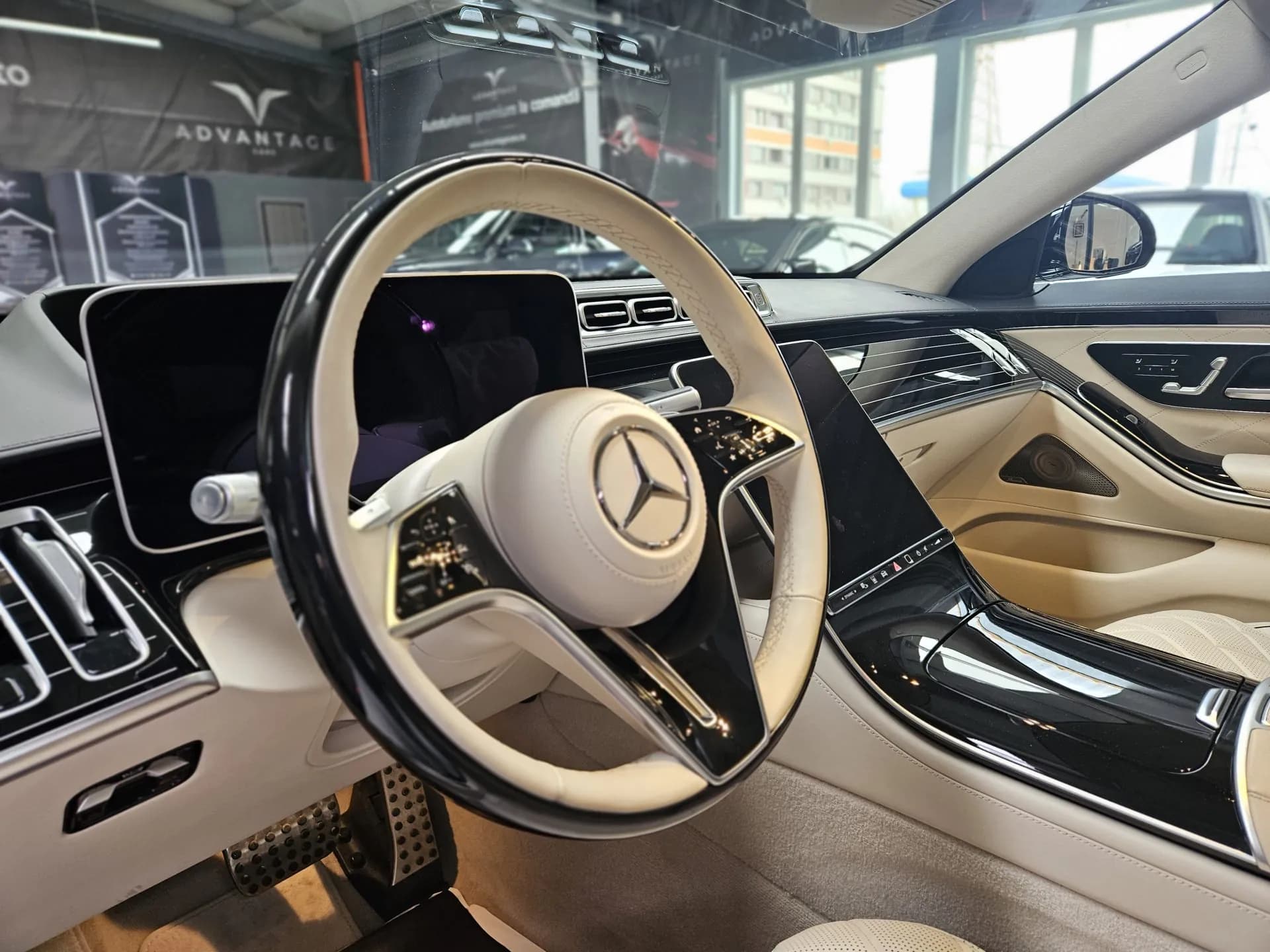 Mercedes-Benz S580 Long AMG Line — imaginea 19