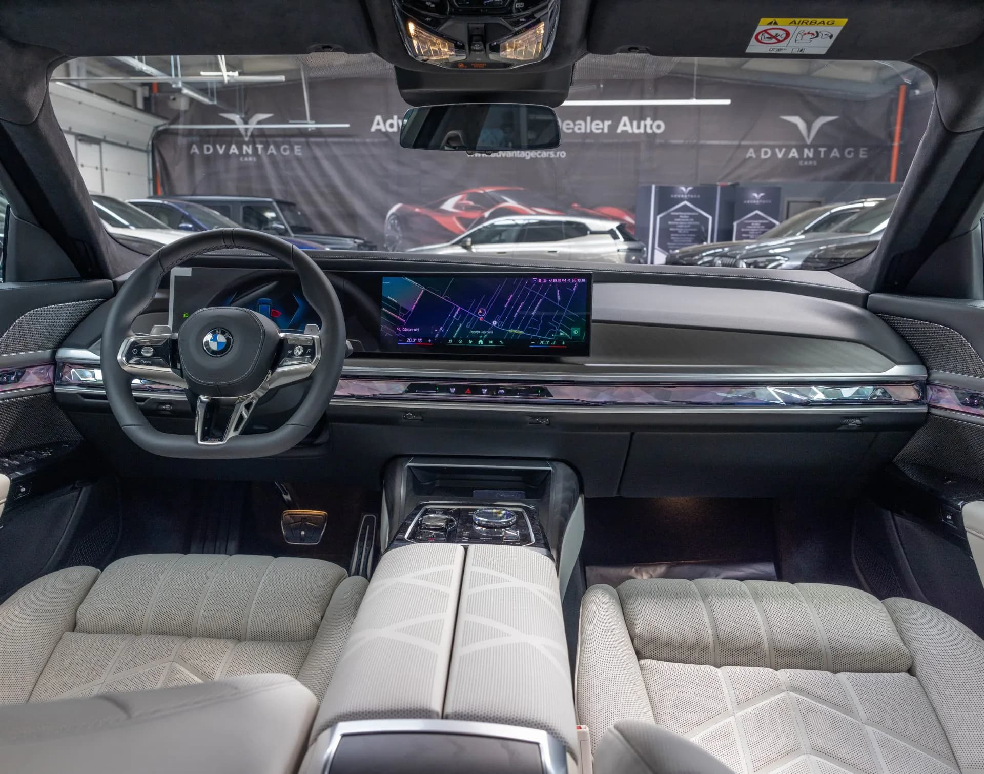 BMW  740 Long/M-Sport Pro — imaginea 35