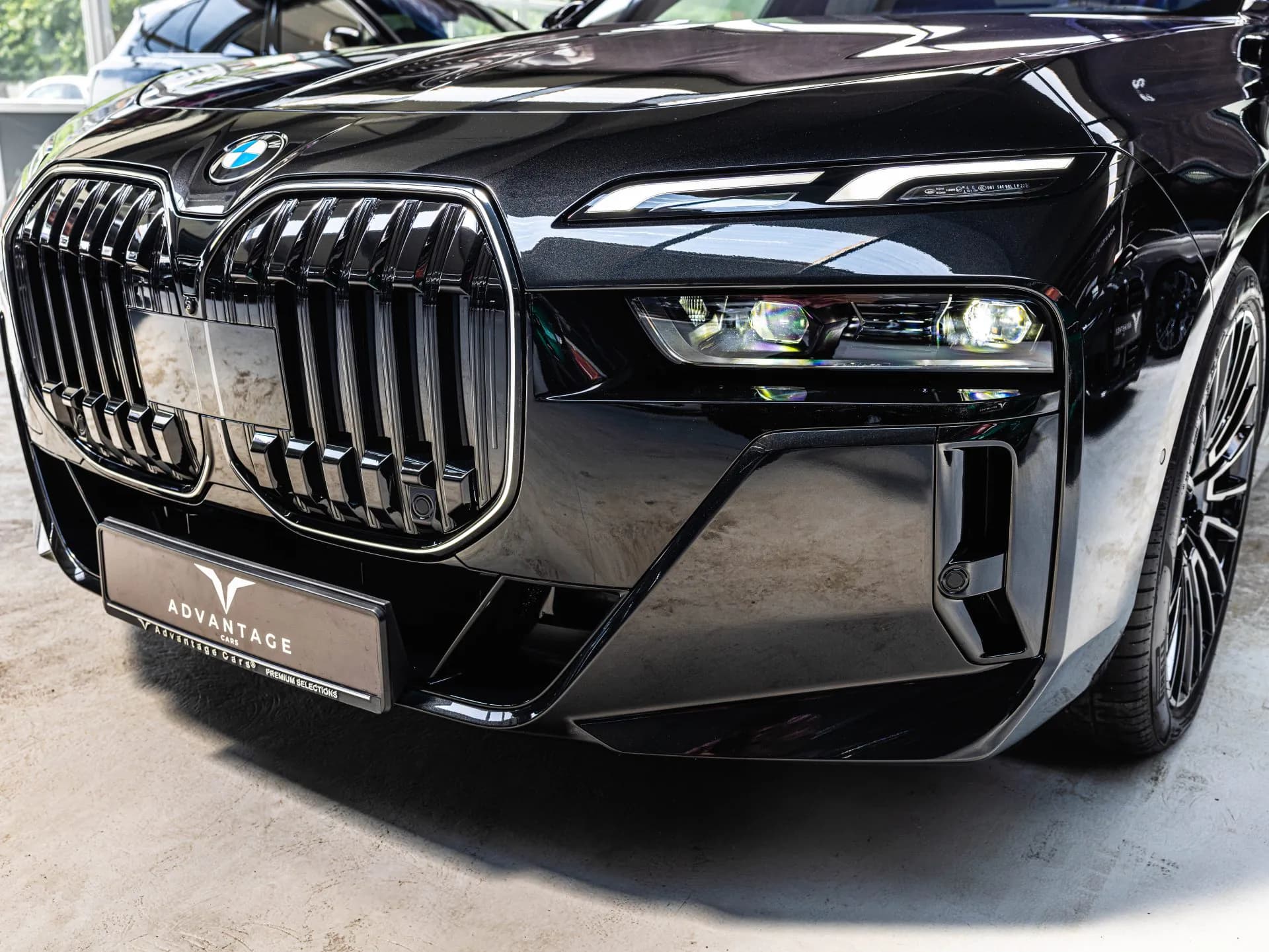 BMW  740 Long/M-Sport Pro — imaginea 28