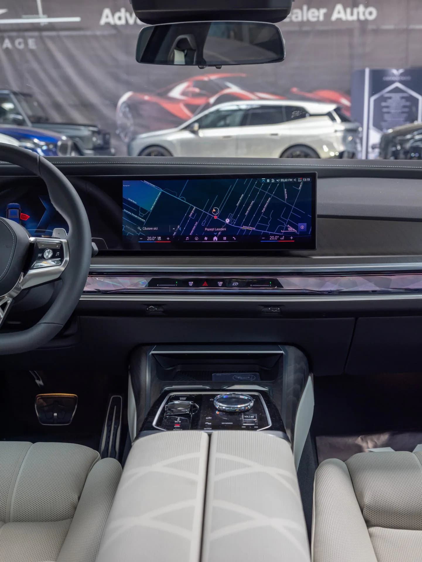 BMW  740 Long/M-Sport Pro — imaginea 33