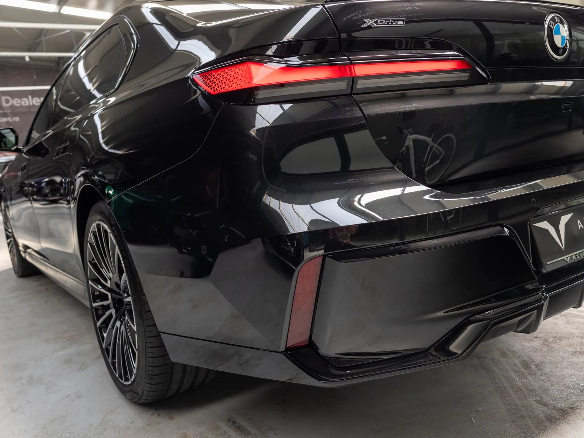 BMW  740 Long/M-Sport Pro — imaginea 23