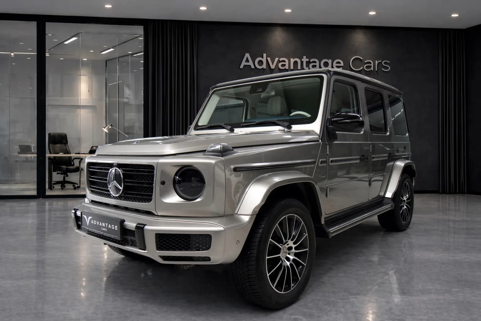 Mercedes Benz G400 Stronger Than Time Edition — imaginea 1