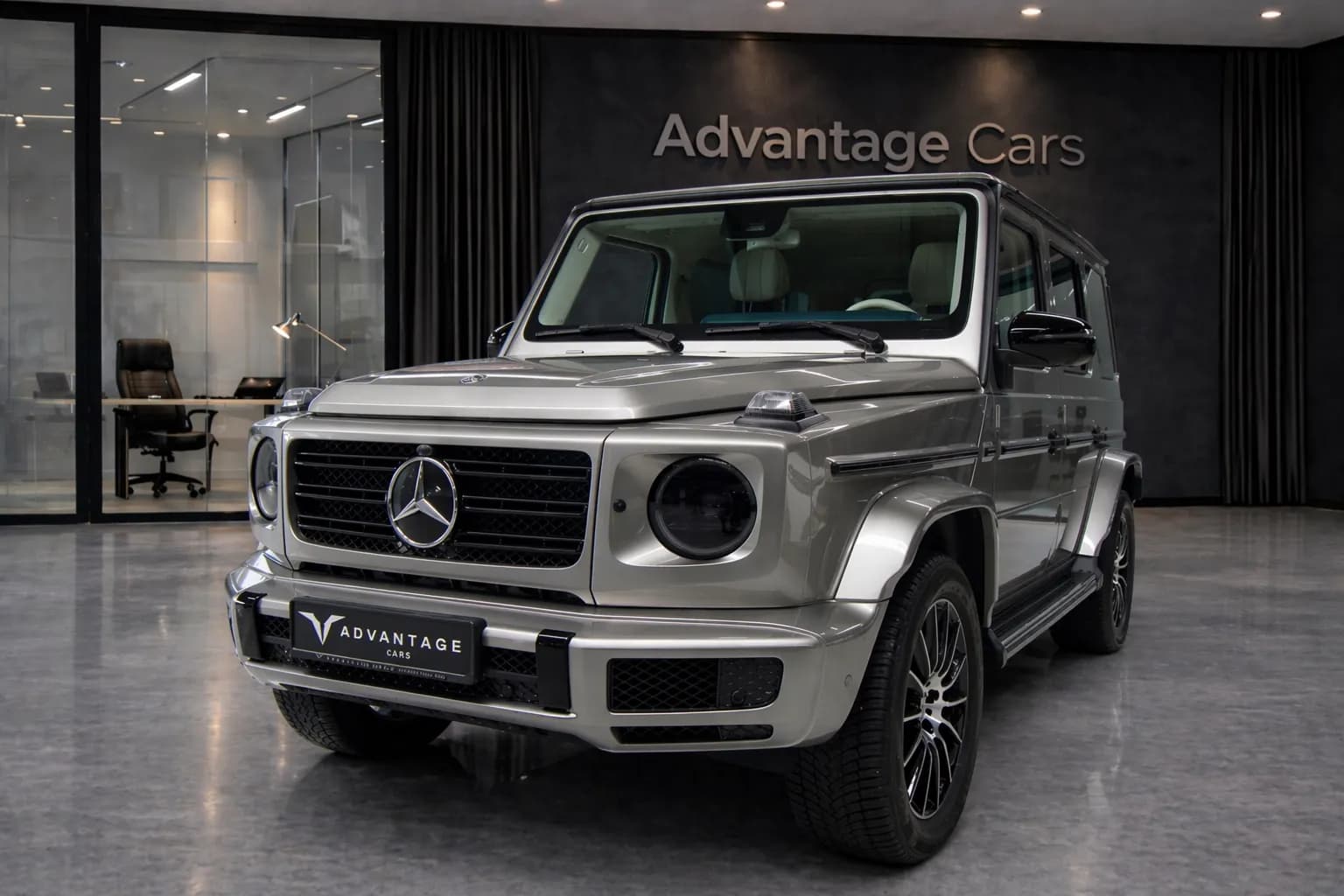 Mercedes Benz G400 Stronger Than Time Edition — imaginea 9
