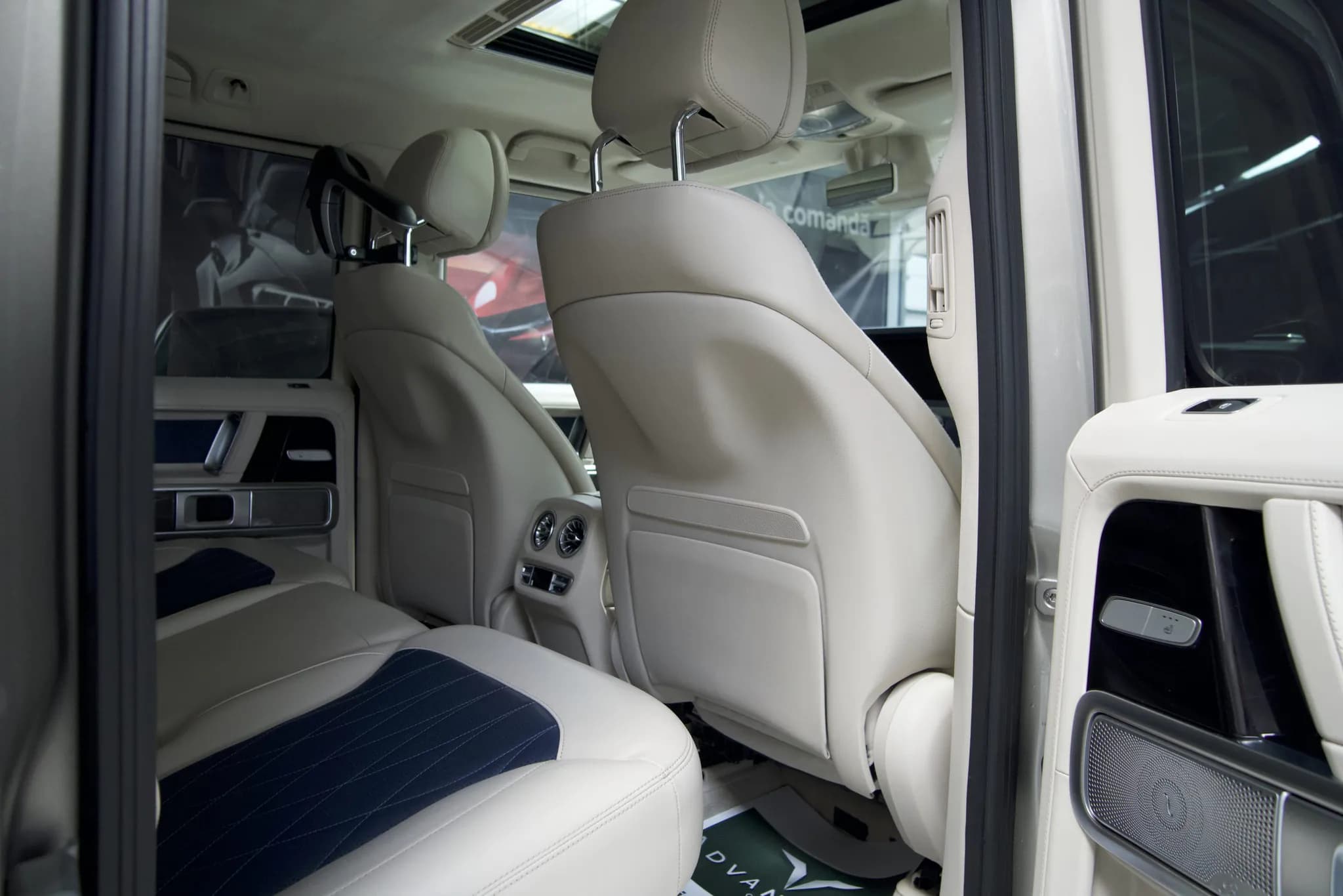 Mercedes Benz G400 Stronger Than Time Edition — imaginea 22