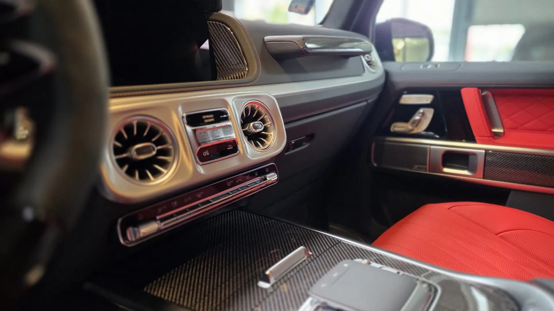 Mercedes Benz G63 AMG — imaginea 19