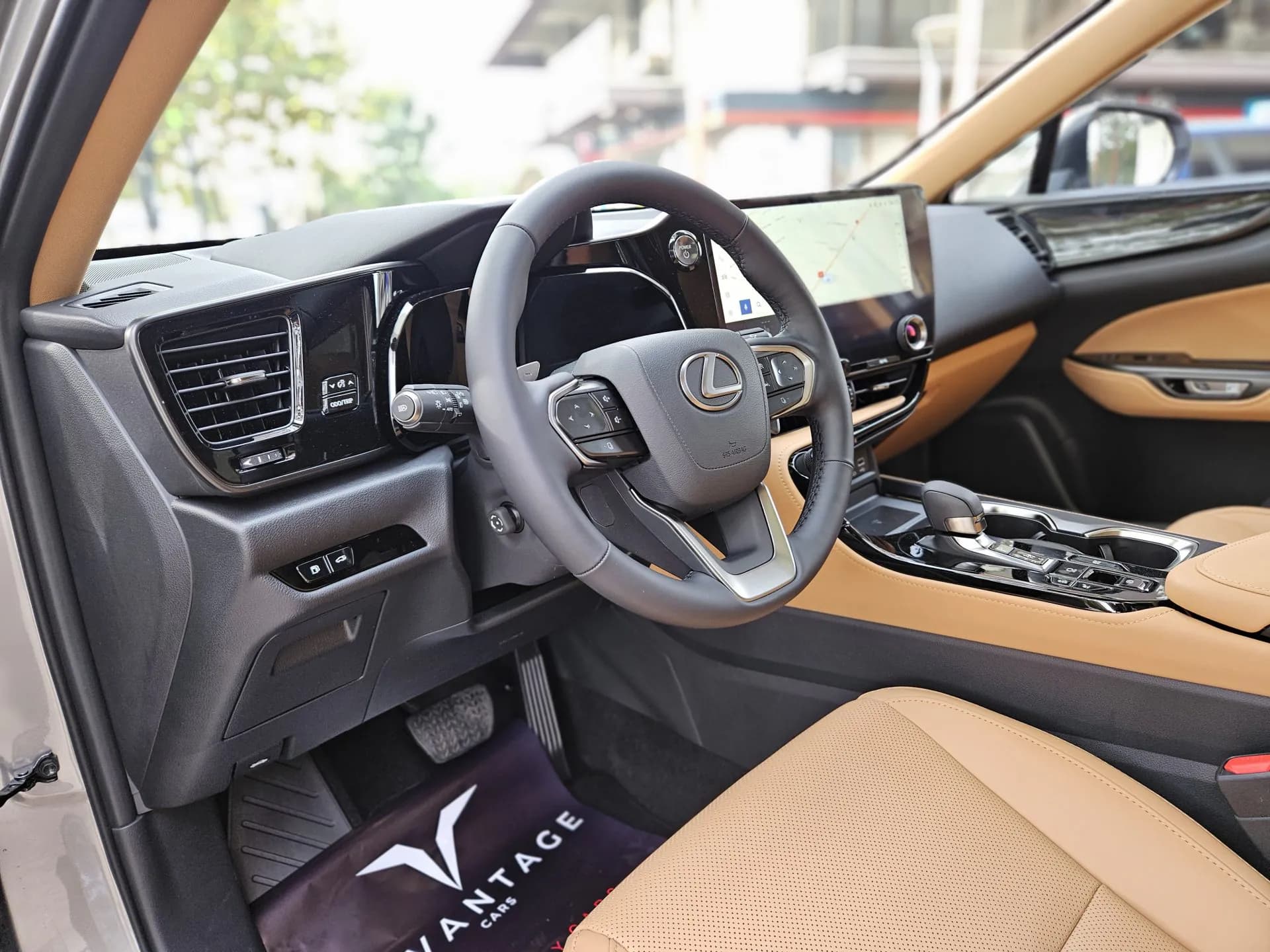 Lexus NX 350 - 4 WD-EXECUTIVE-HUD-360 — imaginea 15