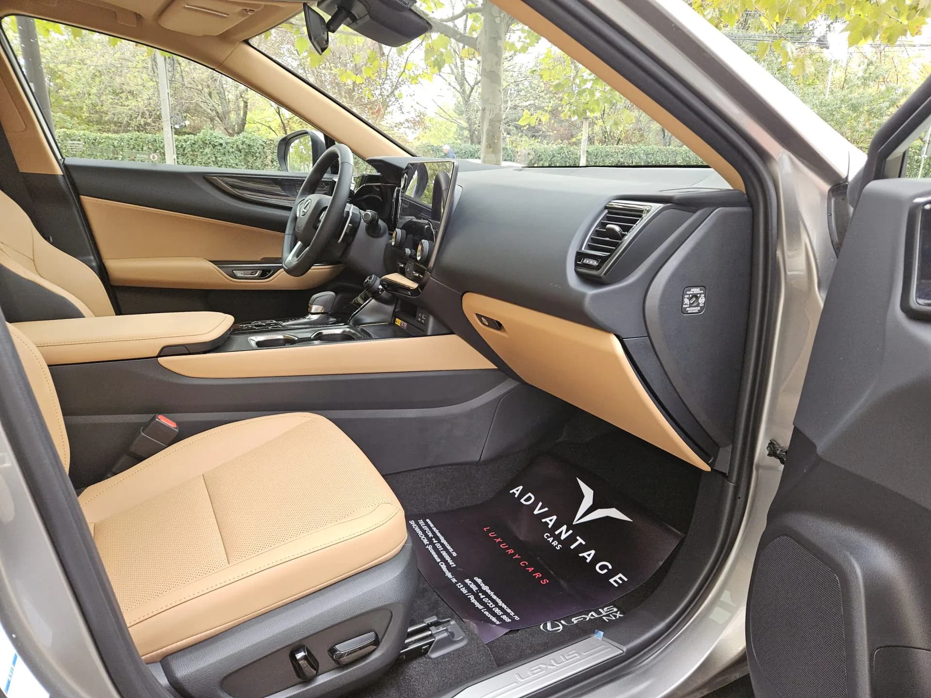 Lexus NX 350 - 4 WD-EXECUTIVE-HUD-360 — imaginea 10