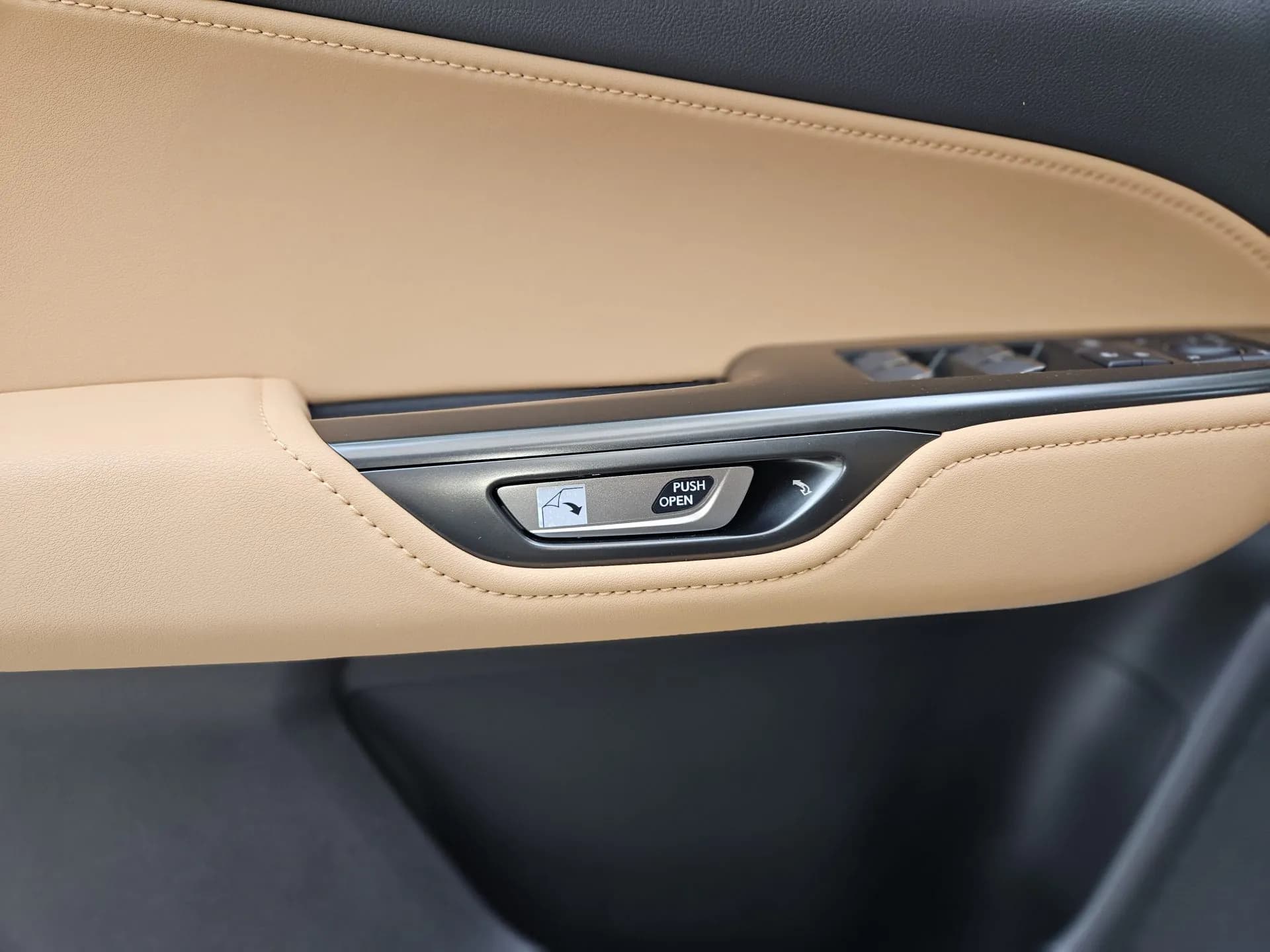 Lexus NX 350 - 4 WD-EXECUTIVE-HUD-360 — imaginea 17