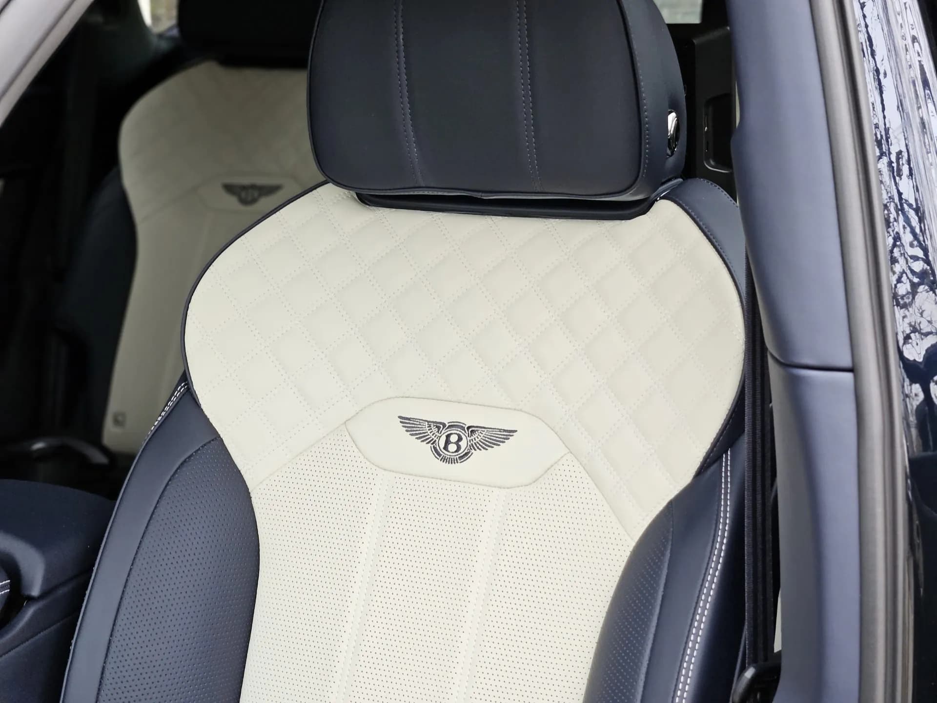 Bentley Bentayga S Mulliner Carbon Naim Touring — imaginea 17