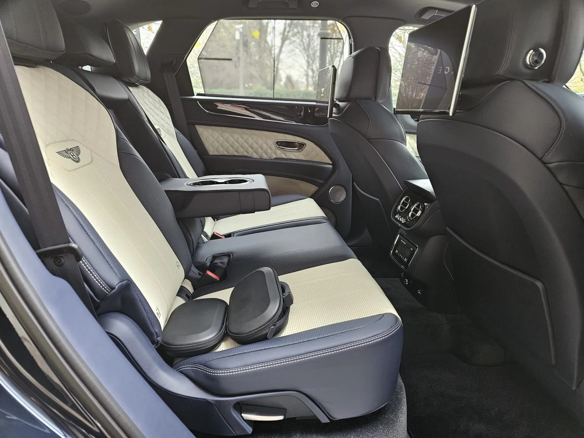 Bentley Bentayga S Mulliner Carbon Naim Touring — imaginea 12