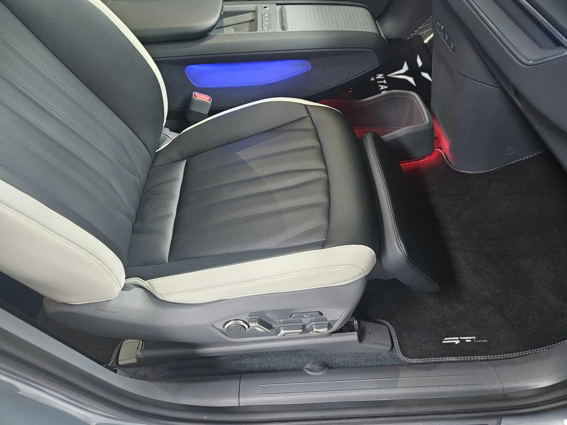 Kia EV9 AWD GT-LINE — imaginea 15