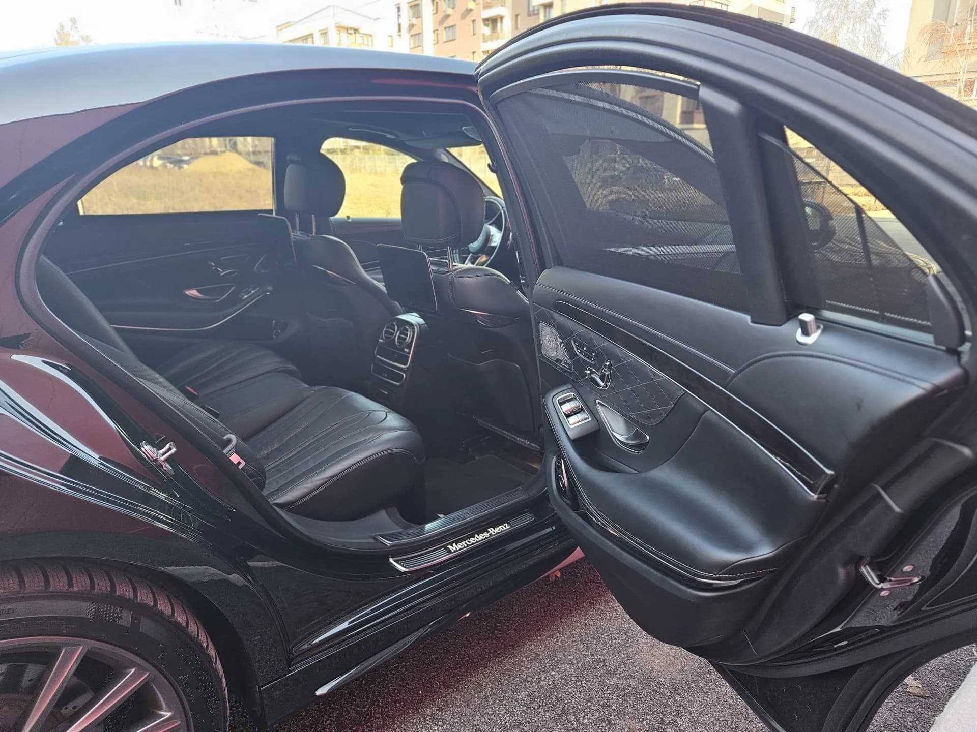 Mercedes Benz S350d 4M/Long/Chauffeur package — imaginea 14