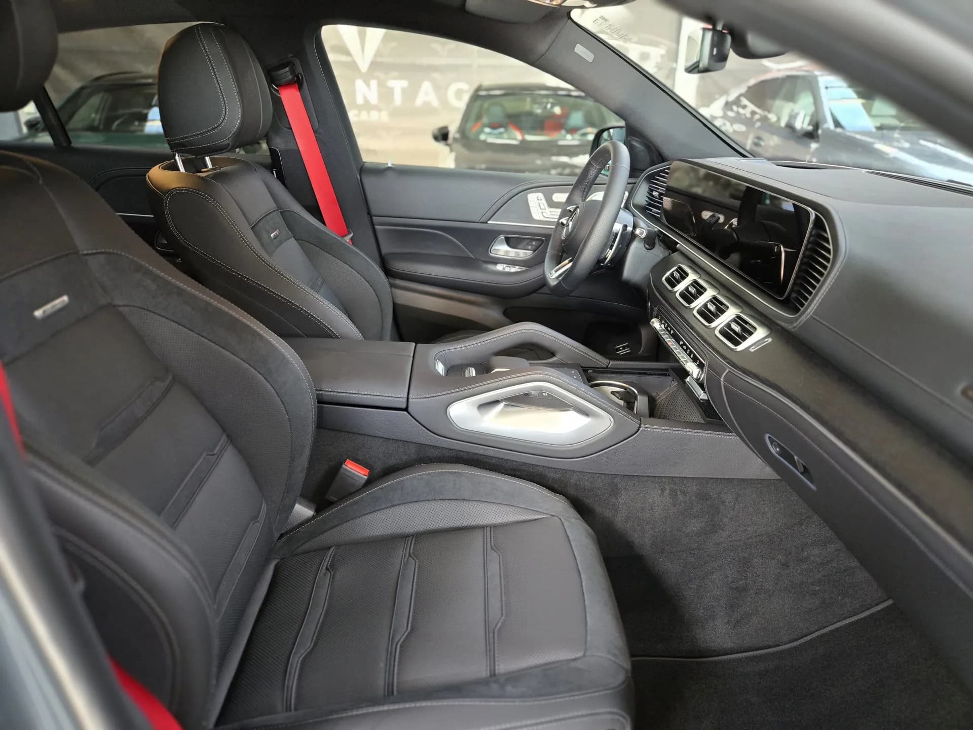 Mercedes Benz GLE53 AMG Hybrid Coupe — imaginea 12