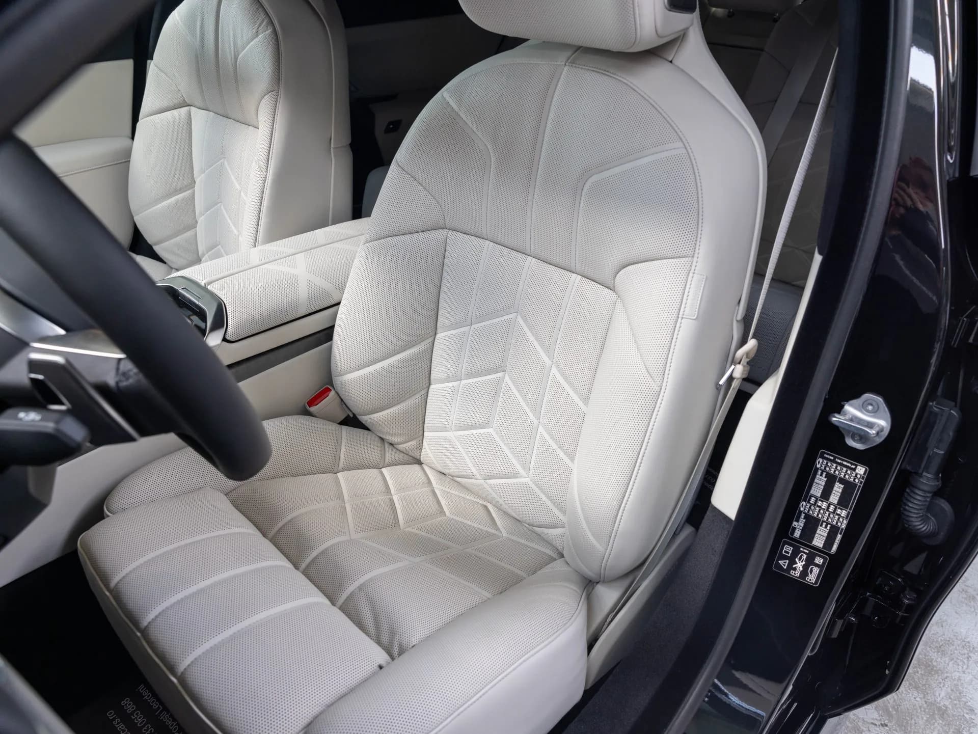 BMW 740d M-Sport — imaginea 14