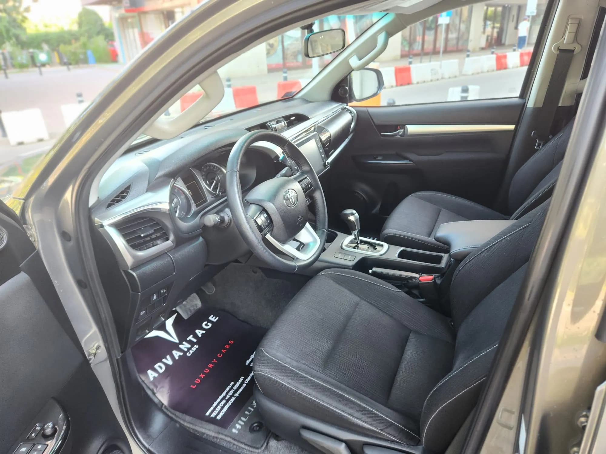 Toyota Hilux Comfort — imaginea 13
