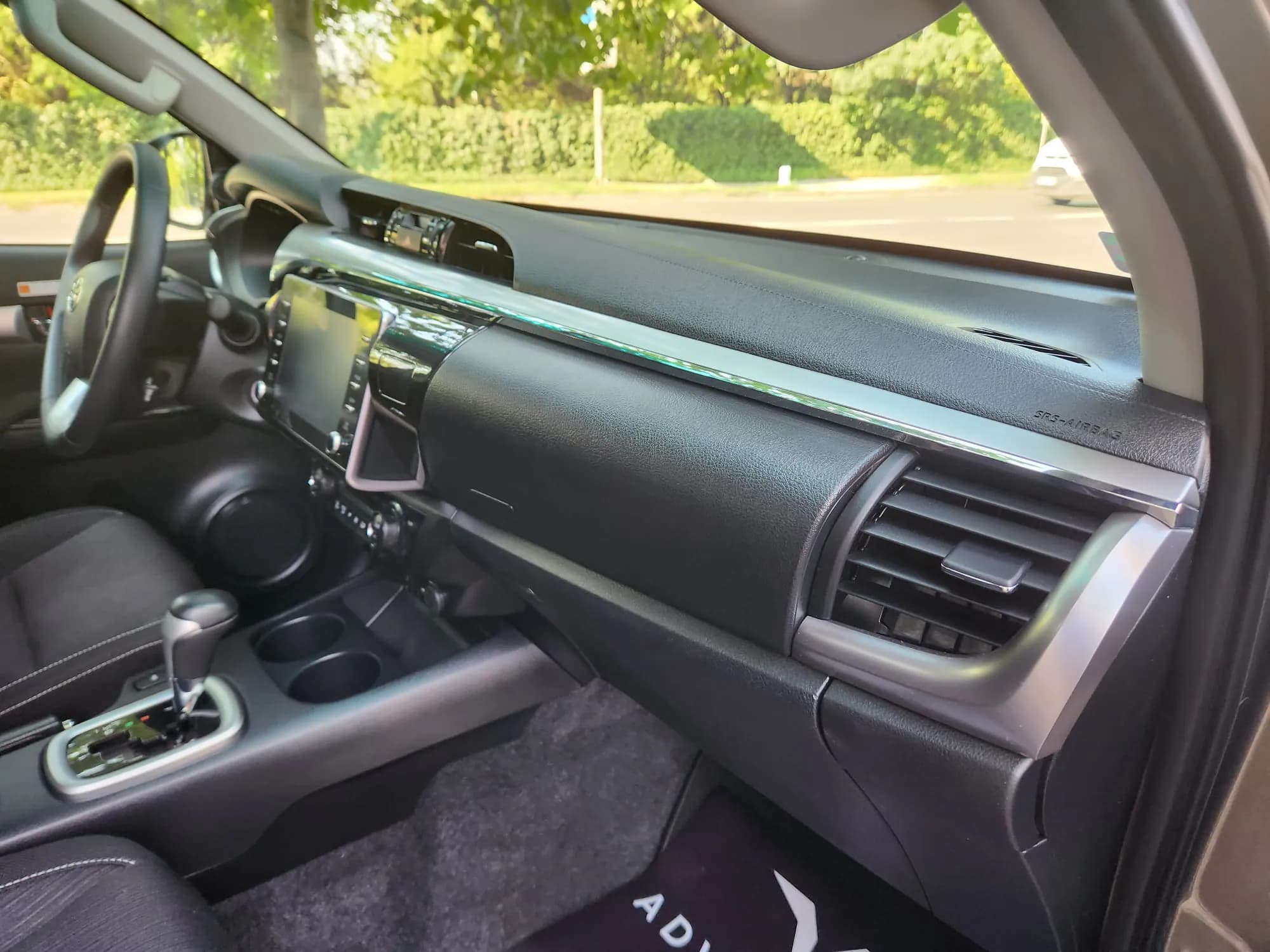 Toyota Hilux Comfort — imaginea 12