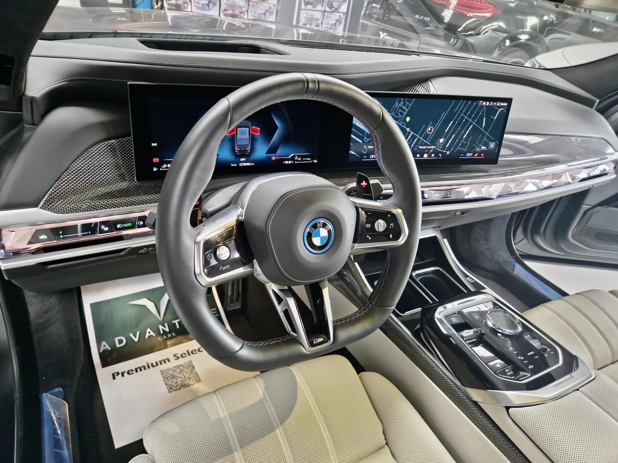 BMW M760e — imaginea 16