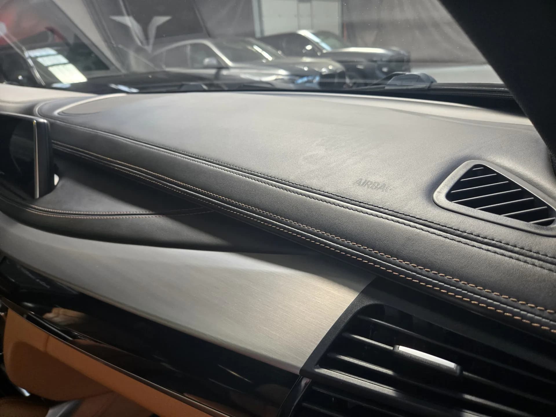 BMW X6 xDrive30d — imaginea 13