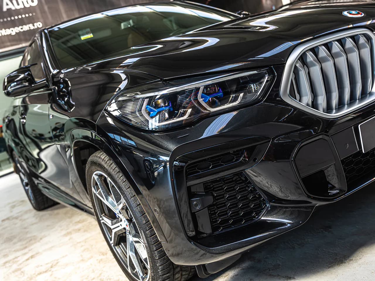 BMW X6 xDrive40i AT MHEV — imaginea 17