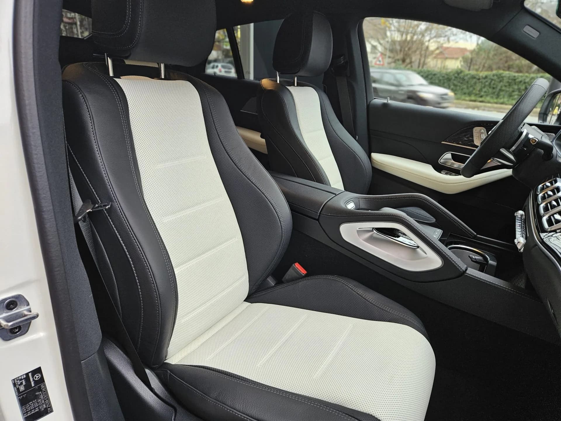 Mercedes-Benz GLE450d Coupe — imaginea 11