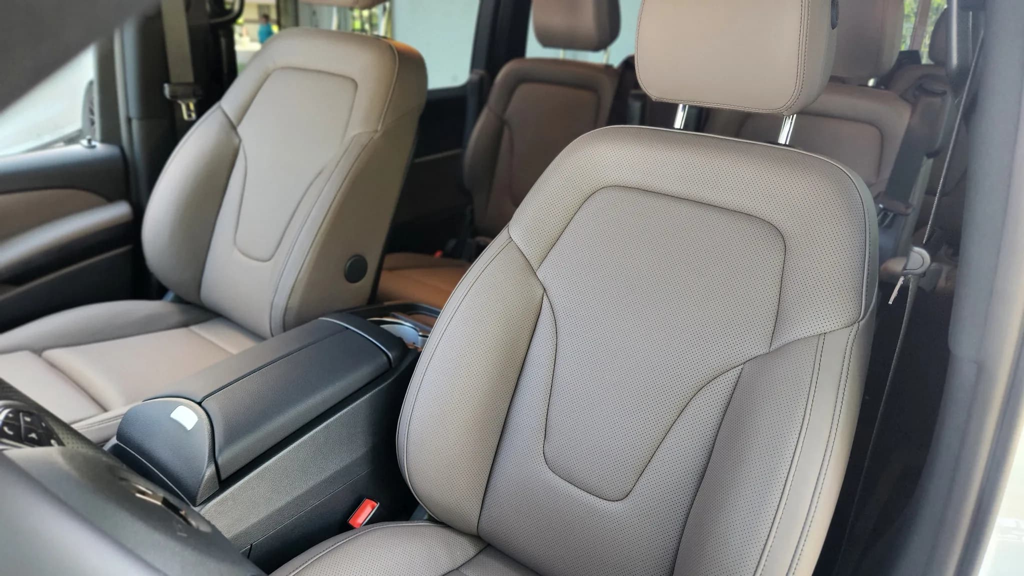 Mercedes-Benz V300-AMG Style — imaginea 10