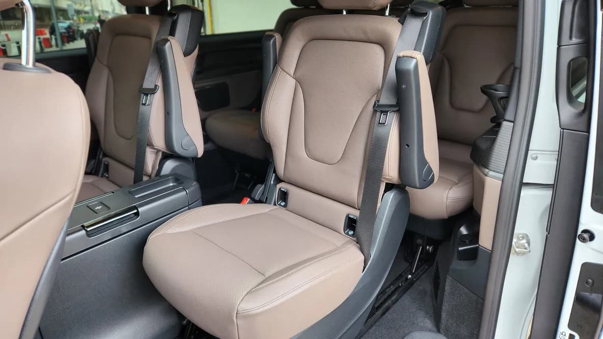 Mercedes-Benz V300-AMG Style — imaginea 22