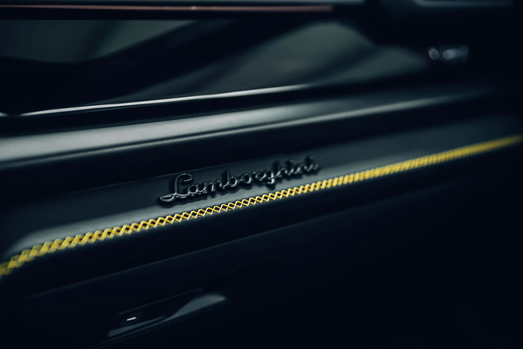 Lamborghini Urus SE — imaginea 42