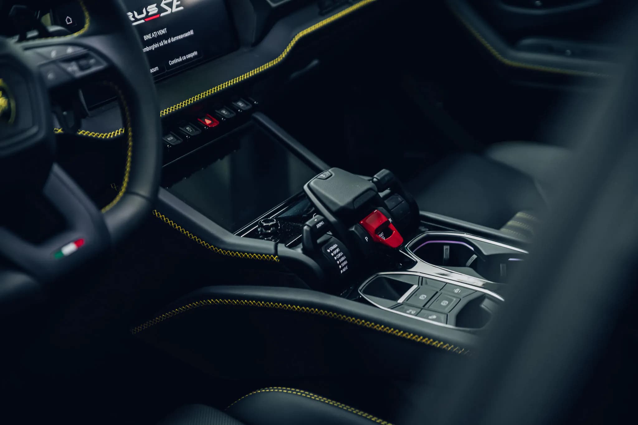 Lamborghini Urus SE — imaginea 38