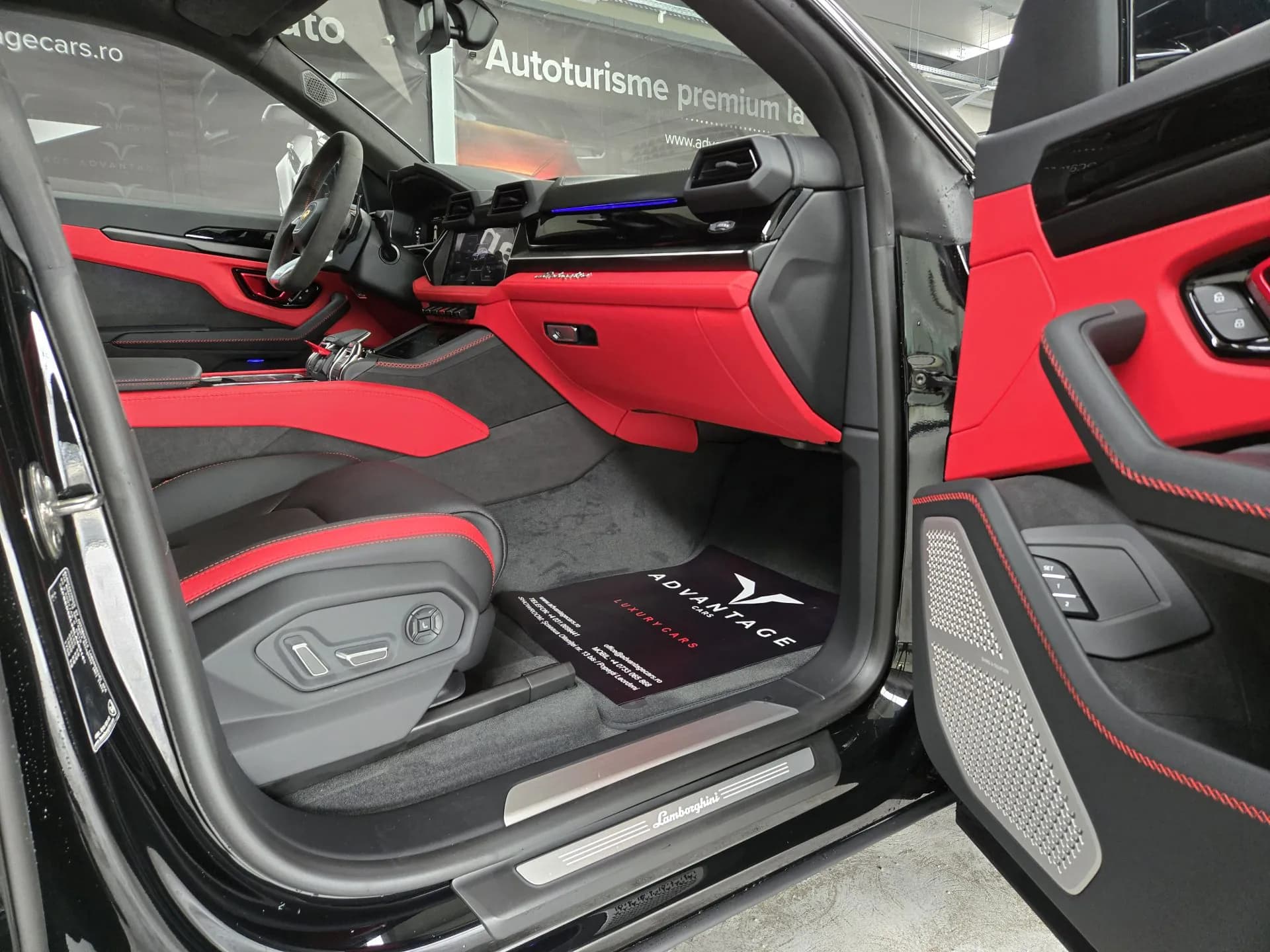 Lamborghini Urus SE — imaginea 13