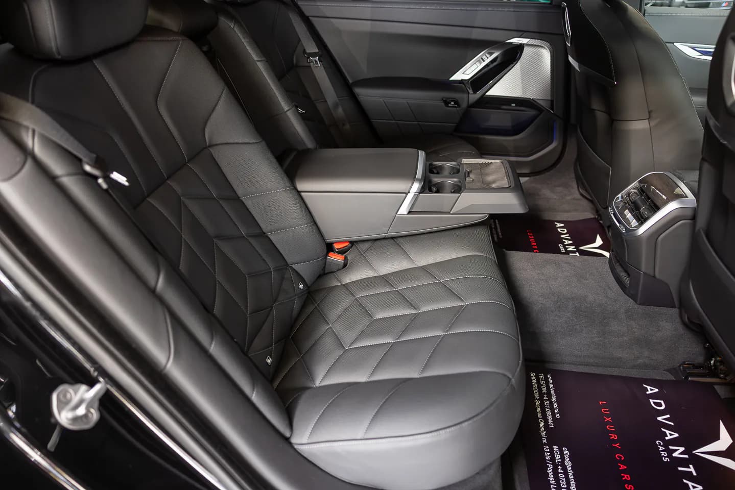 BMW M760e xDrive — imaginea 13