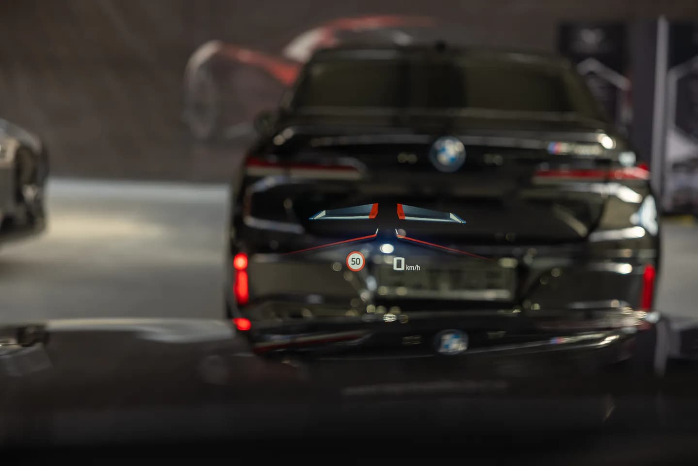 BMW M760e xDrive — imaginea 17