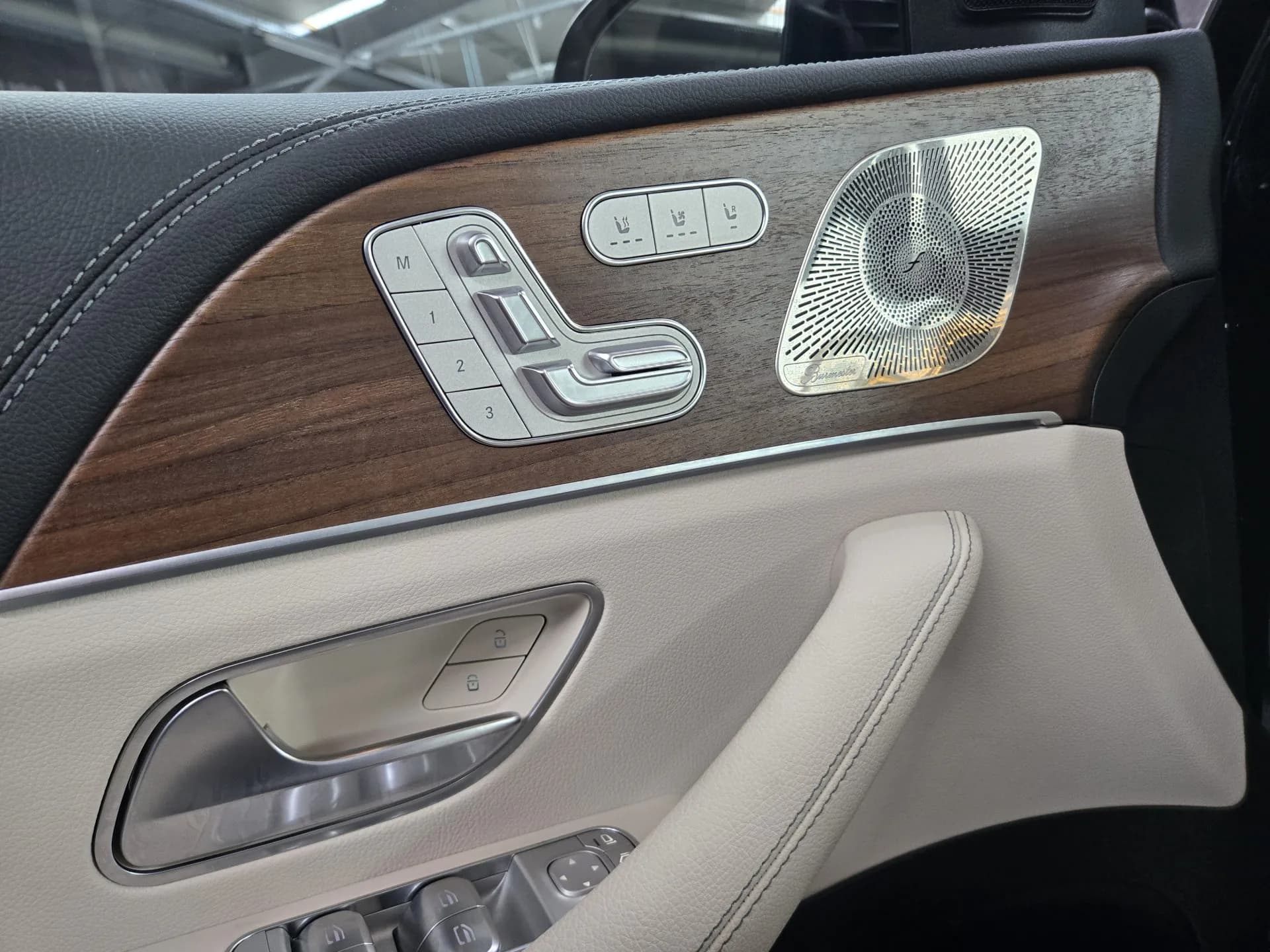 Mercedes-Benz GLS 350d AMG — imaginea 31