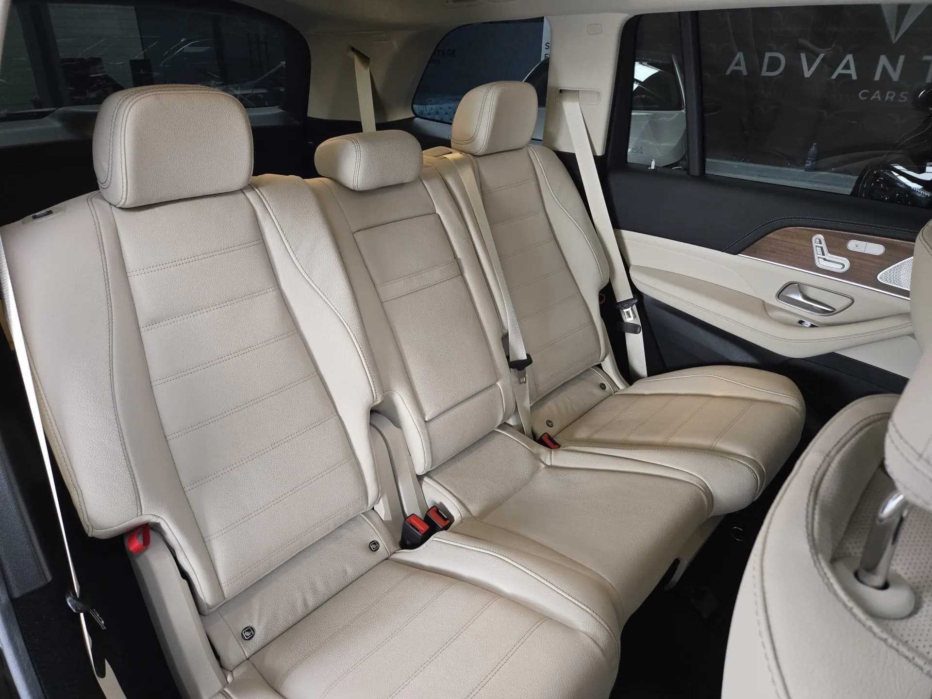 Mercedes-Benz GLS 350d AMG — imaginea 13