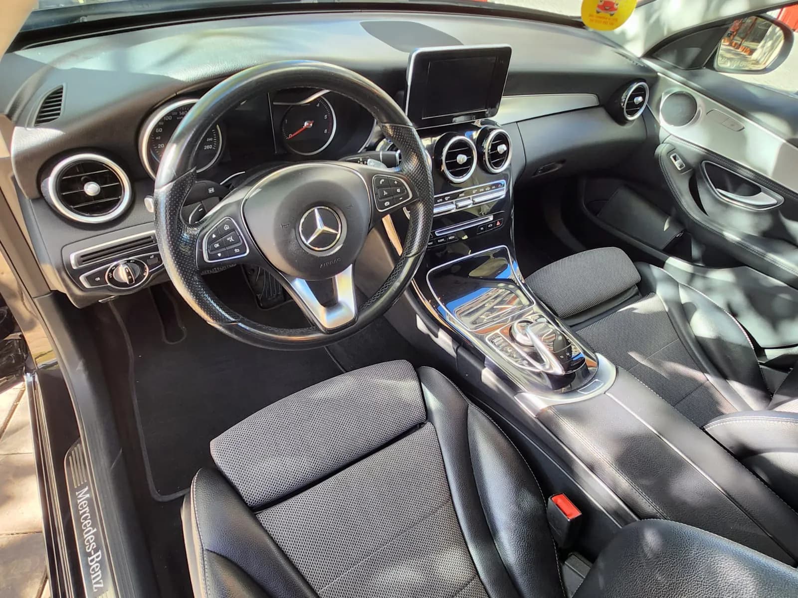 MERCEDES BENZ C 250 d — imaginea 9