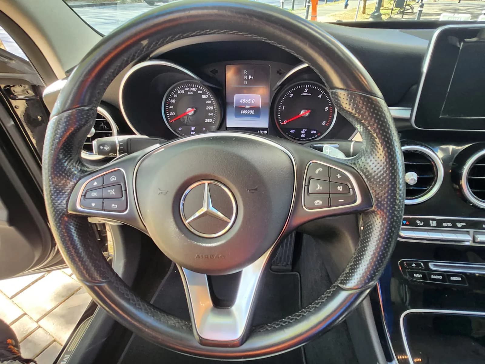MERCEDES BENZ C 250 d — imaginea 10