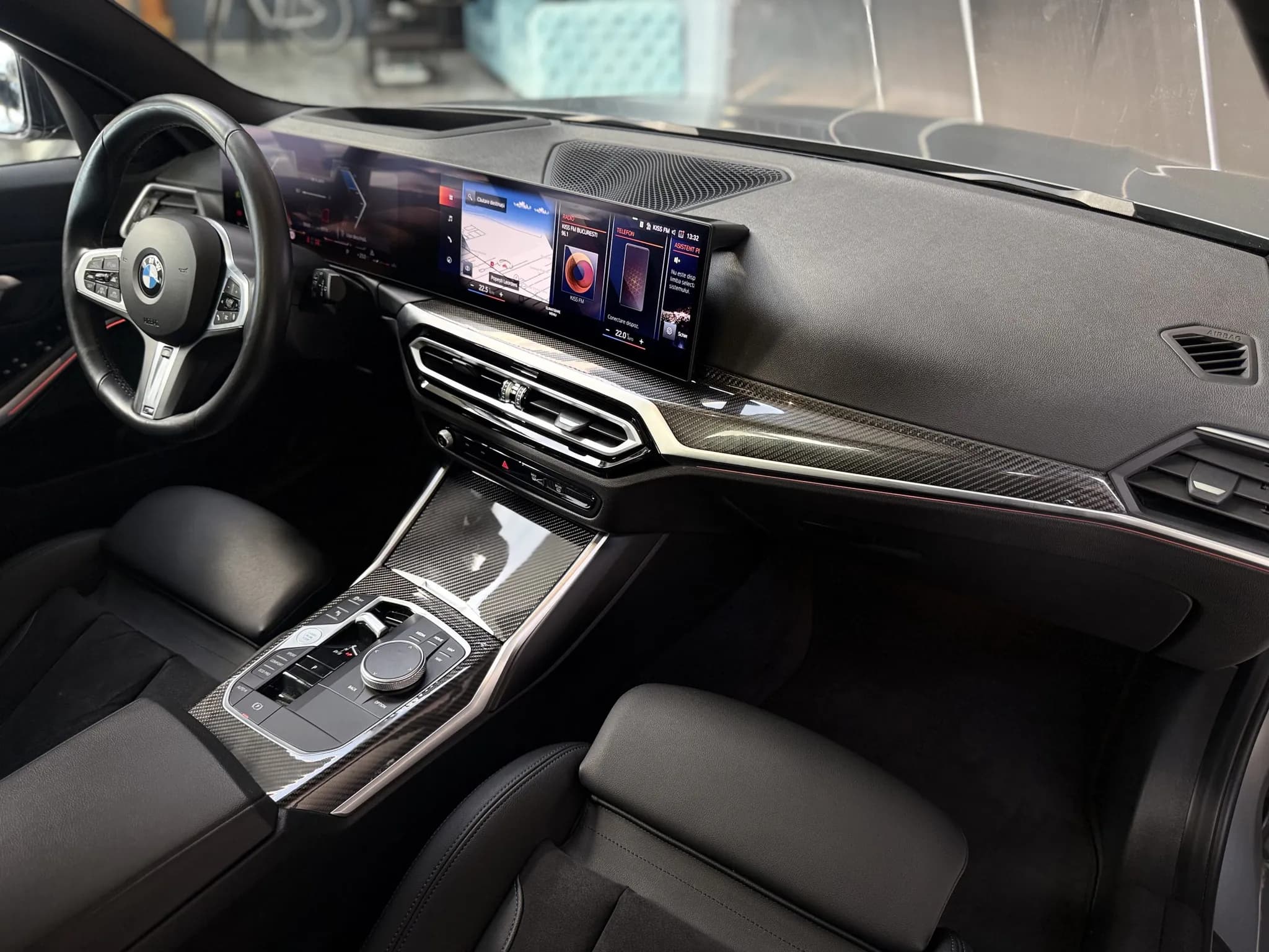 BMW Seria 3 320d xDrive — imaginea 12