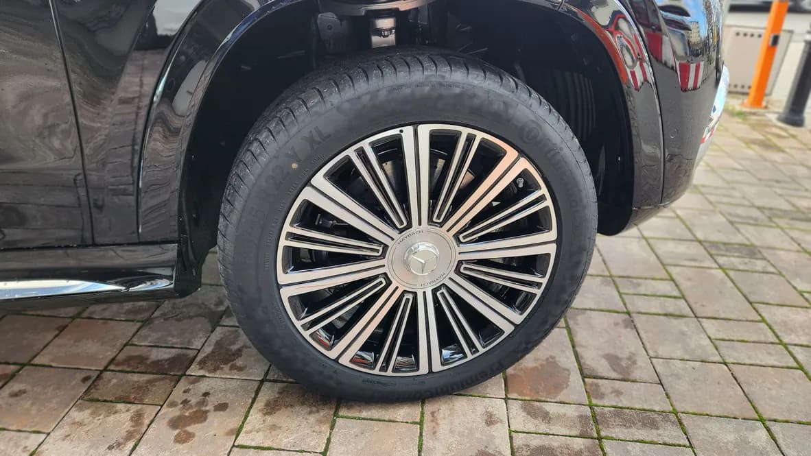 Mercedes-Maybach GLS 600 — imaginea 13