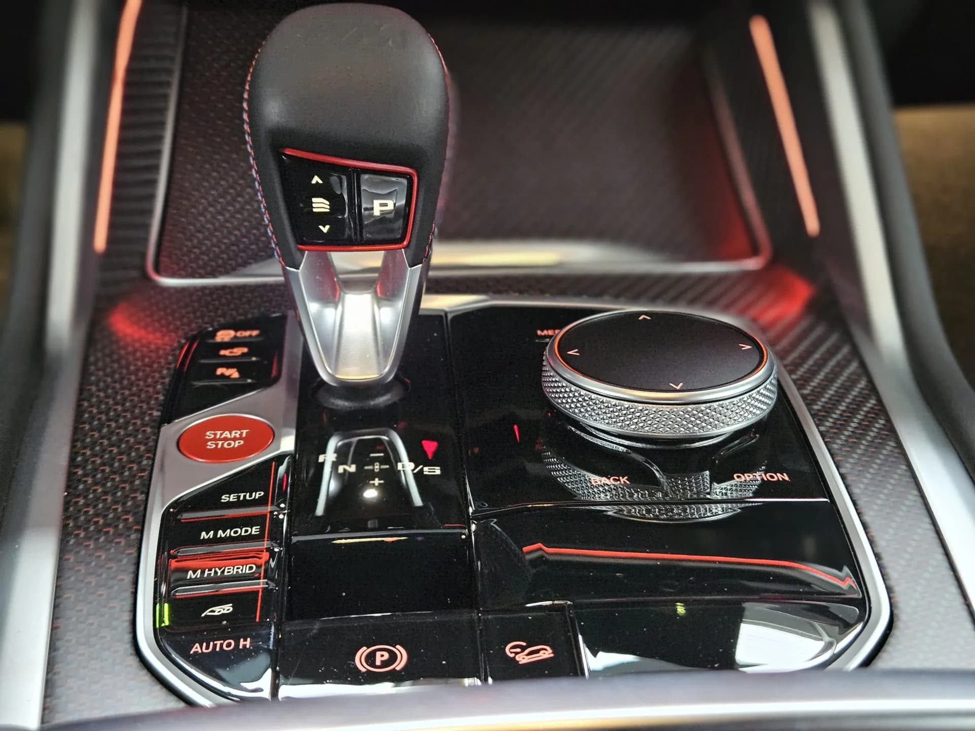 BMW XM Red Label Limited Edition 1-500 — imaginea 13