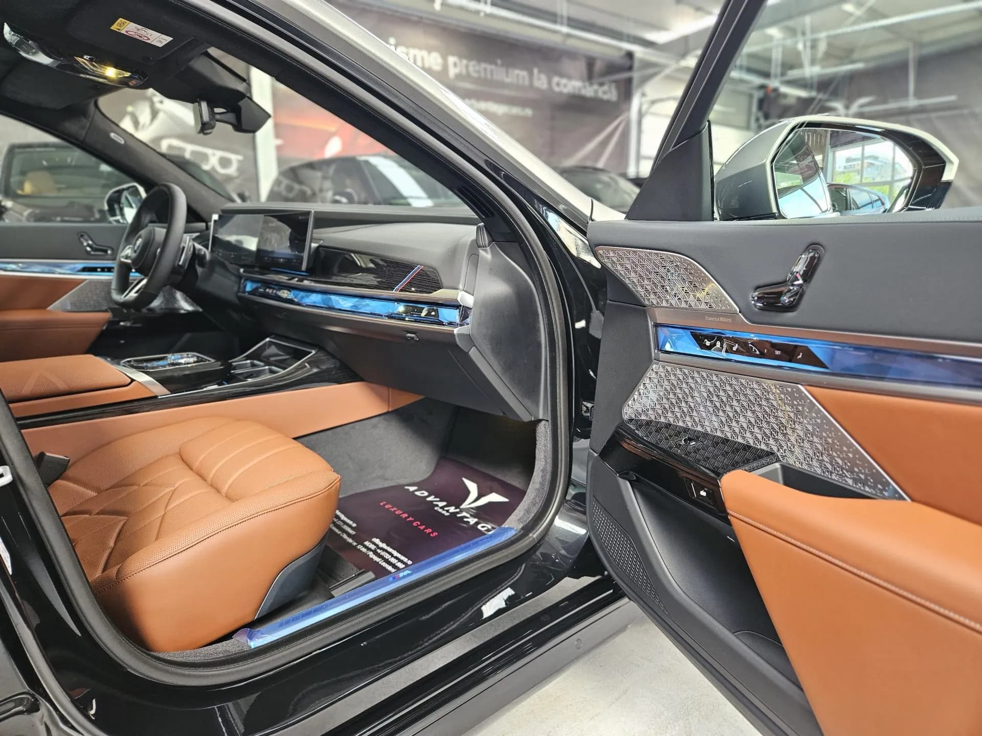 BMW 740d M Sport&Bi-Color — imaginea 9
