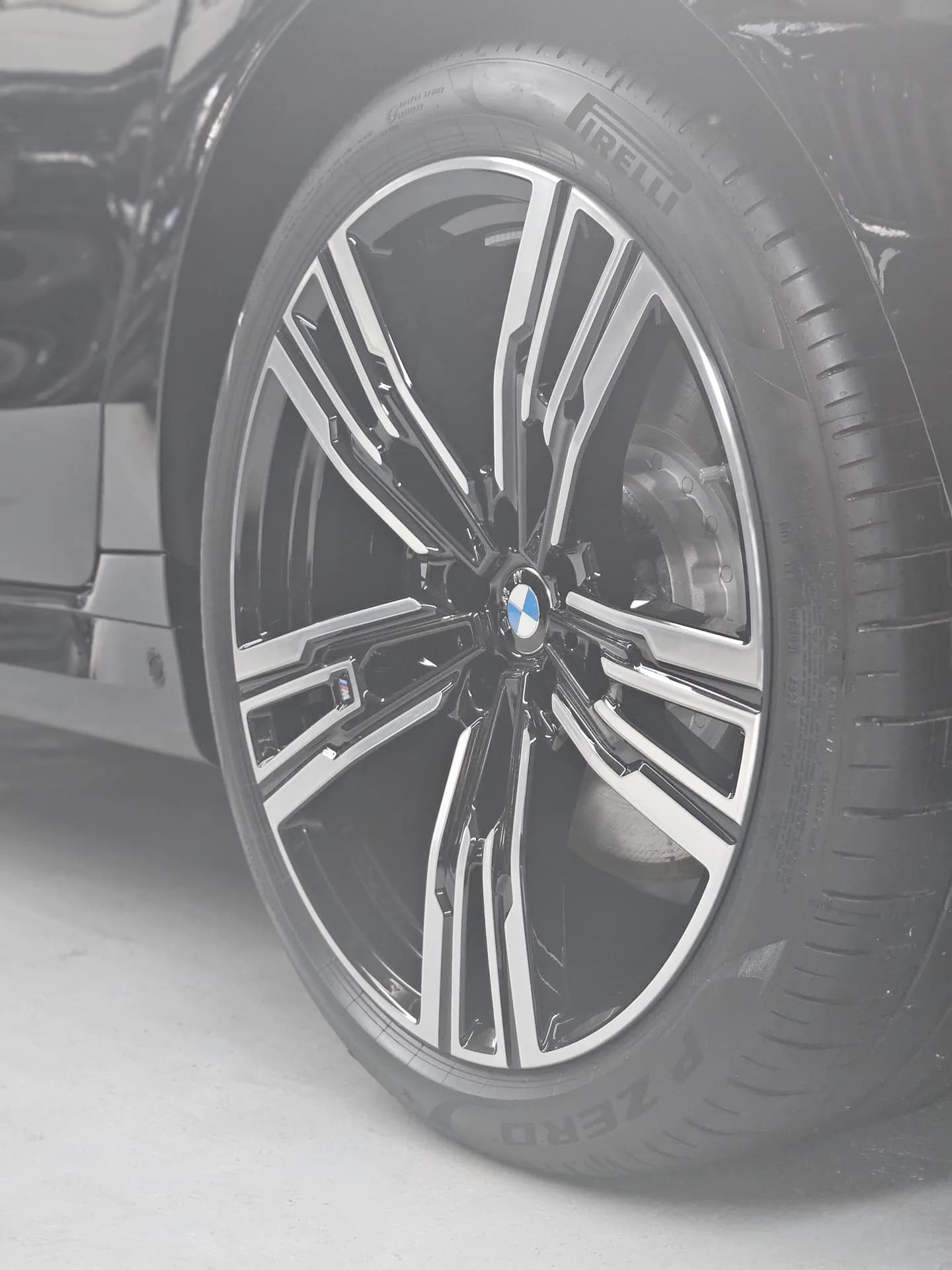 BMW 740d M Sport&Bi-Color — imaginea 21