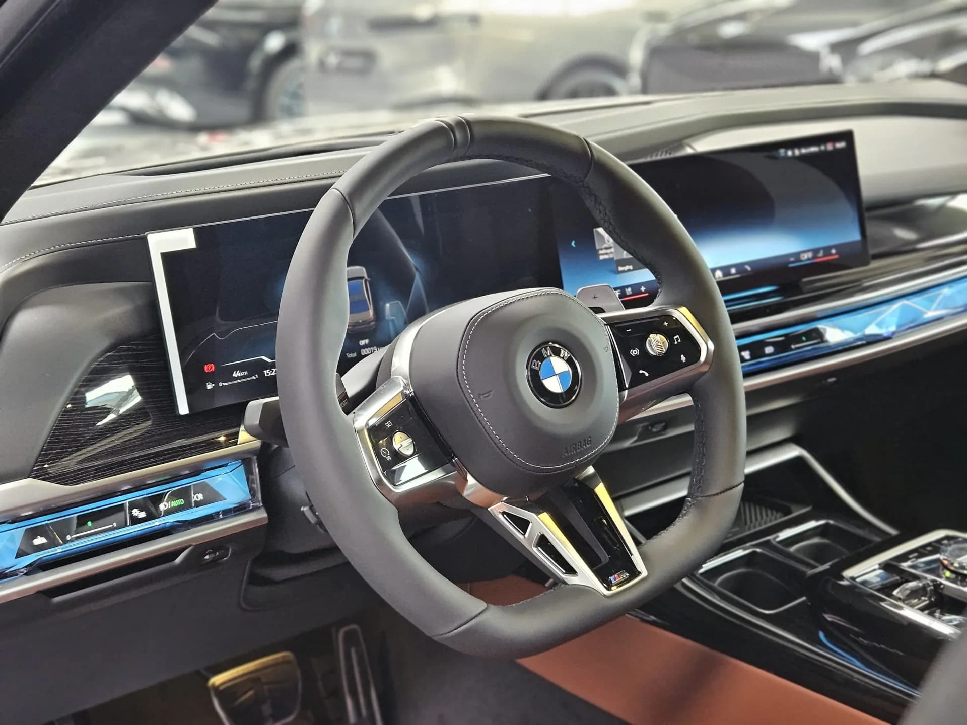 BMW 740d M Sport&Bi-Color — imaginea 18