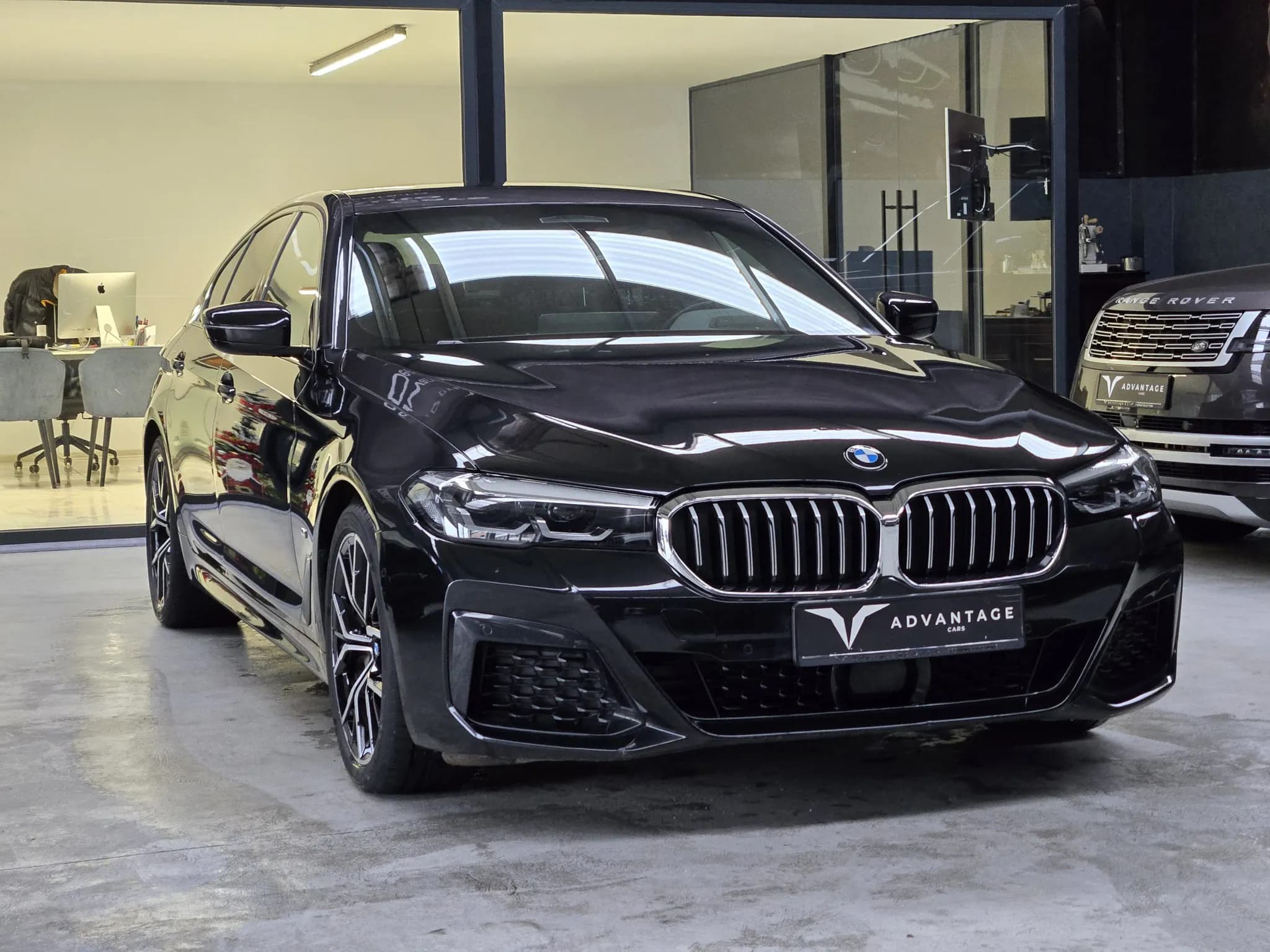 BMW 530i M Sport-Edition — imaginea 9