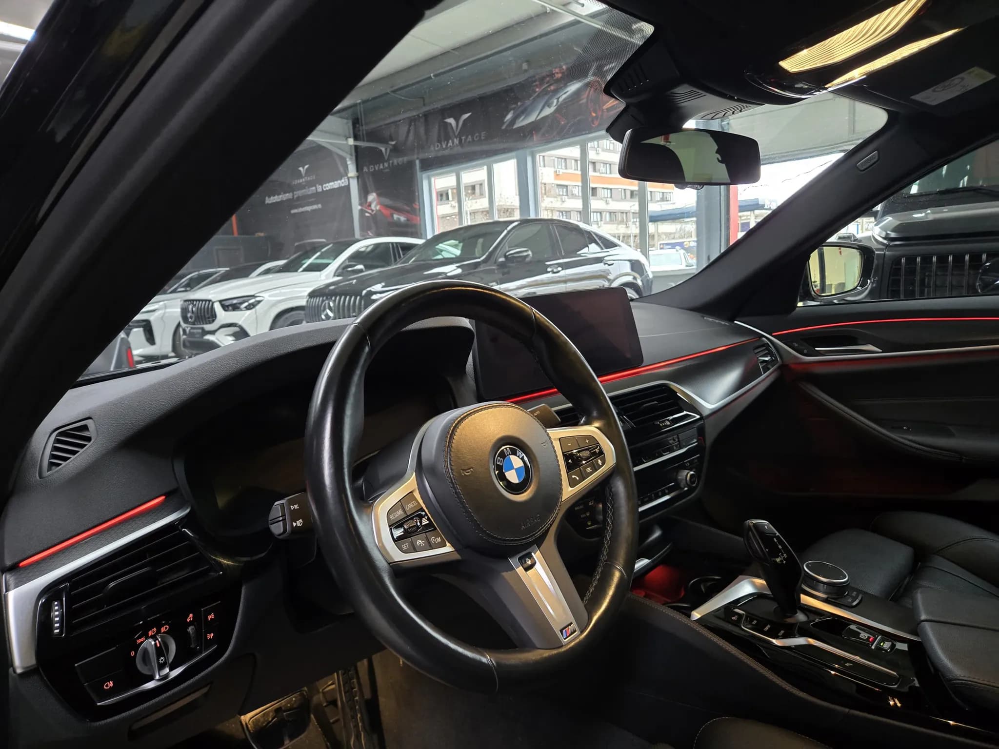 BMW 530i M Sport-Edition — imaginea 12