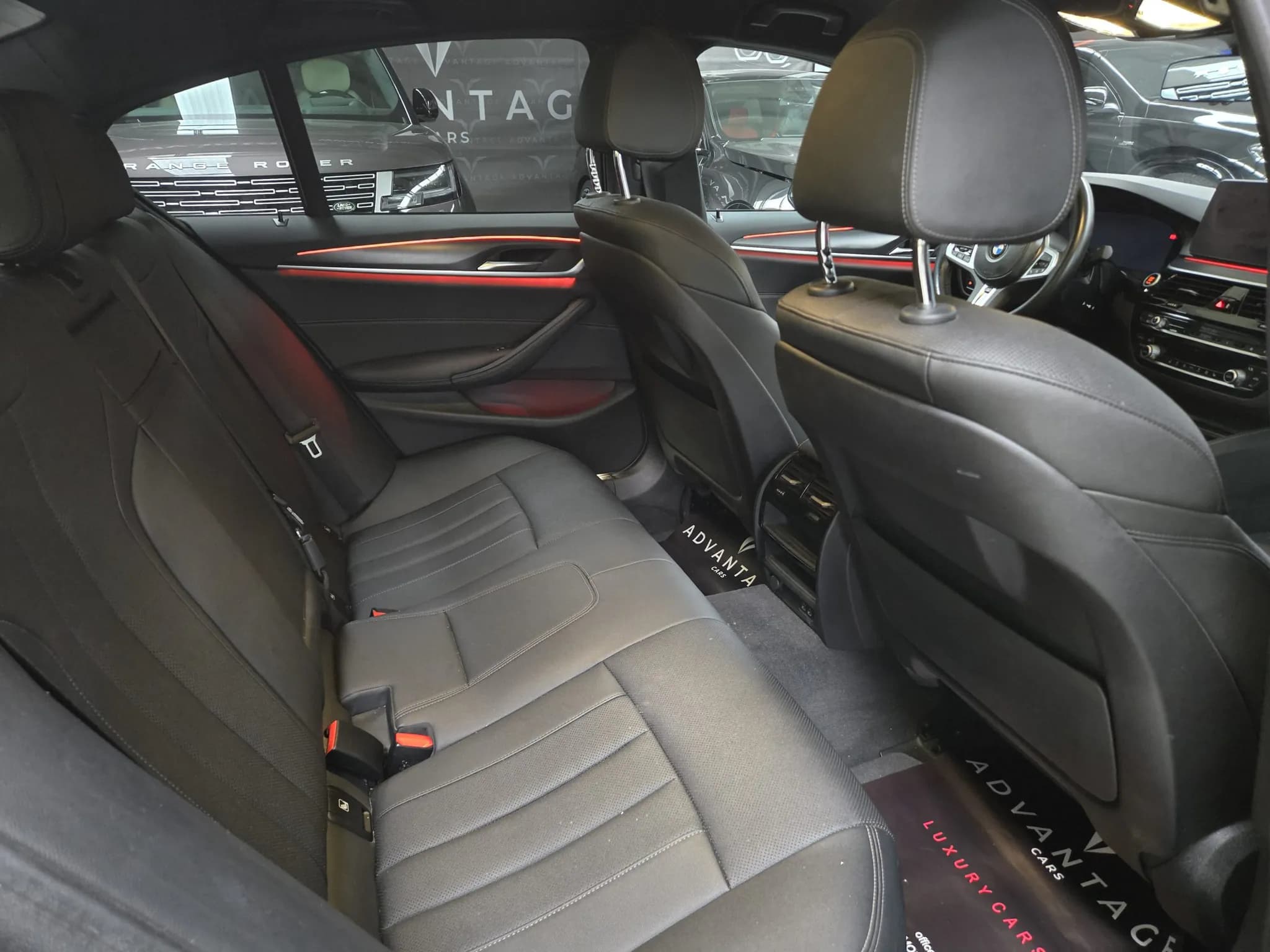 BMW 530i M Sport-Edition — imaginea 11