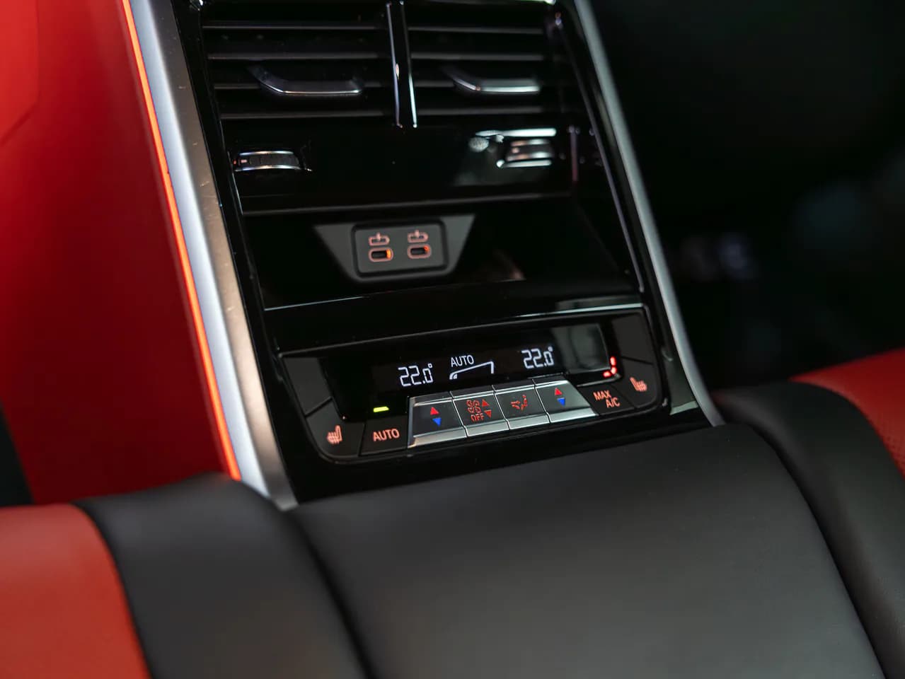 BMW 840d xDrive Gran Coupe — imaginea 25