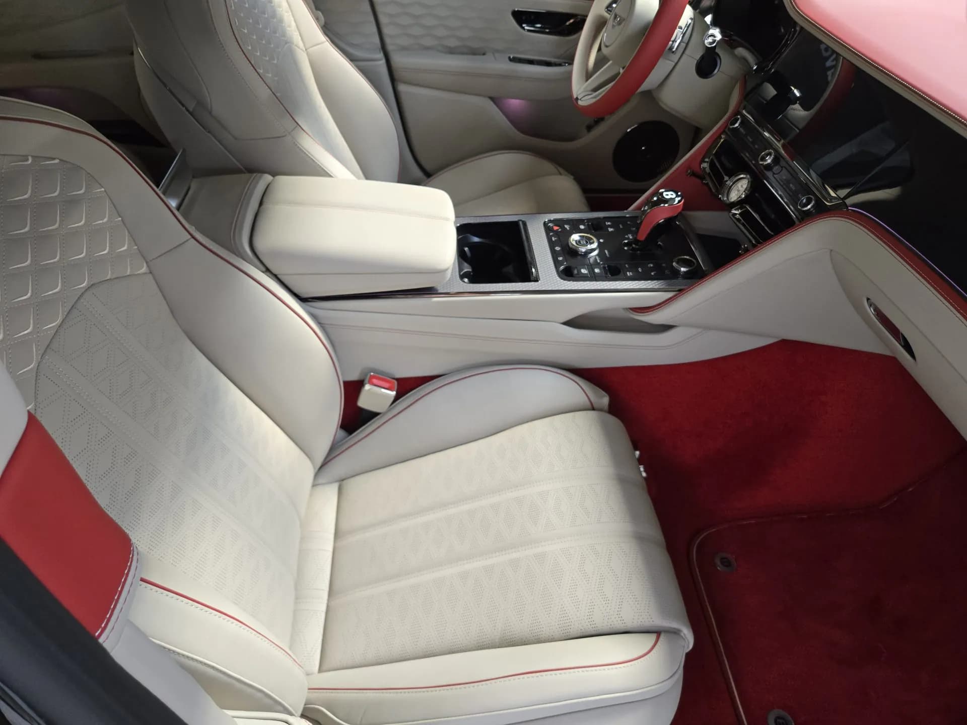Bentley Flying Spur Mulliner — imaginea 10