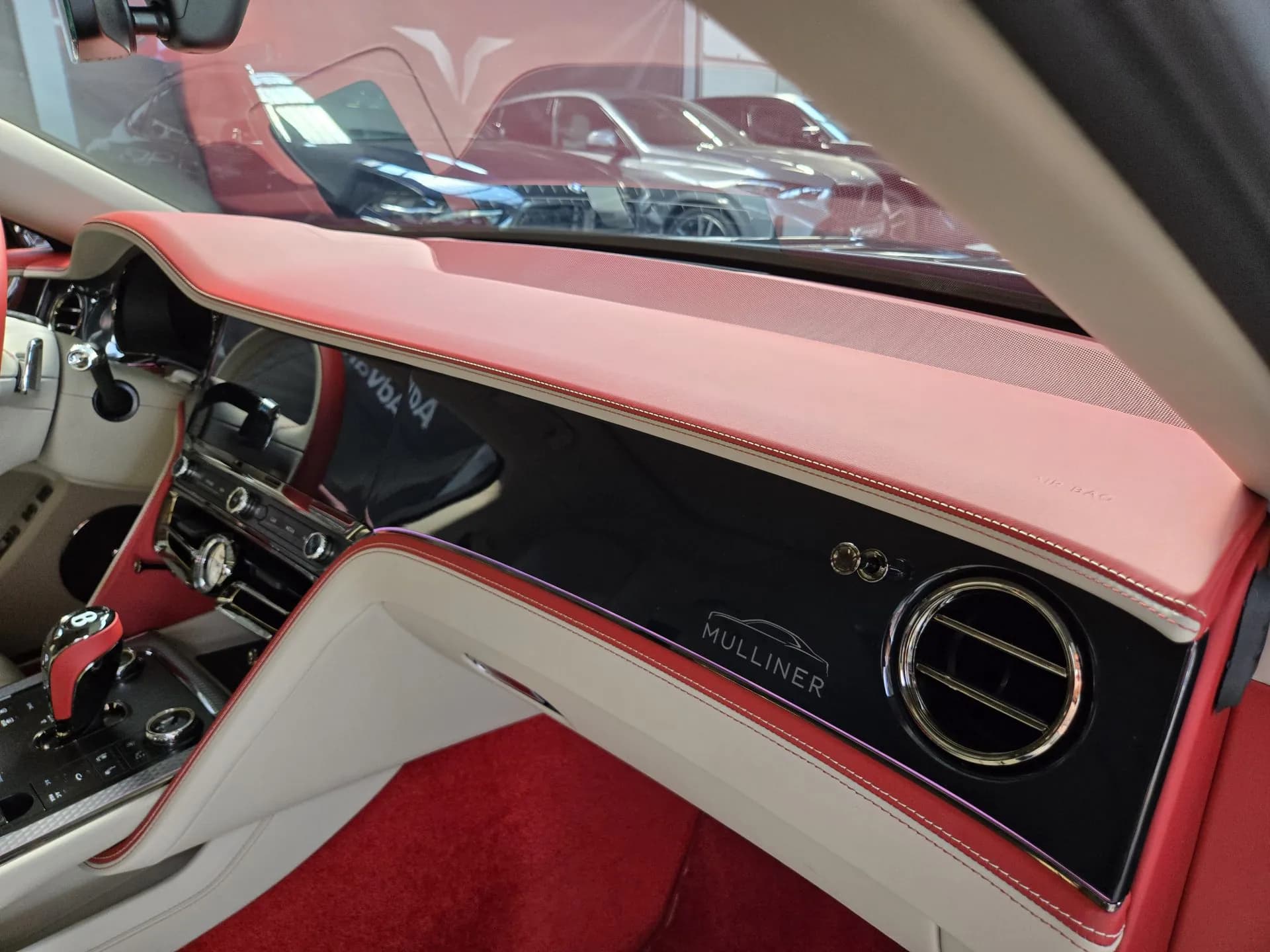Bentley Flying Spur Mulliner — imaginea 9