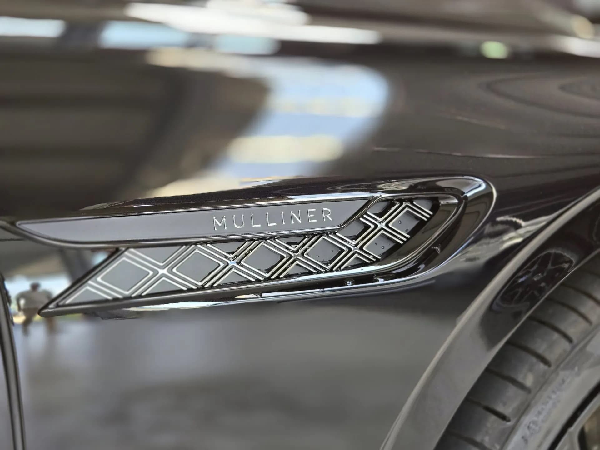 Bentley Flying Spur Mulliner — imaginea 21