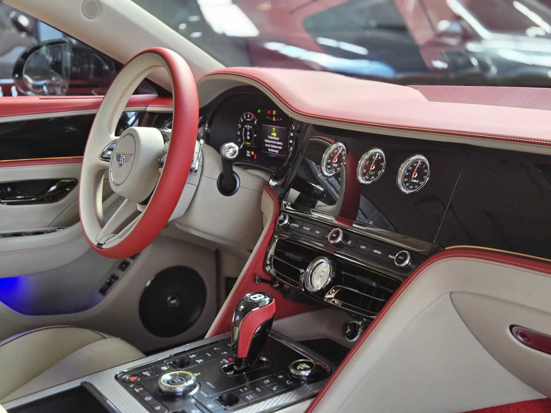 Bentley Flying Spur Mulliner — imaginea 18