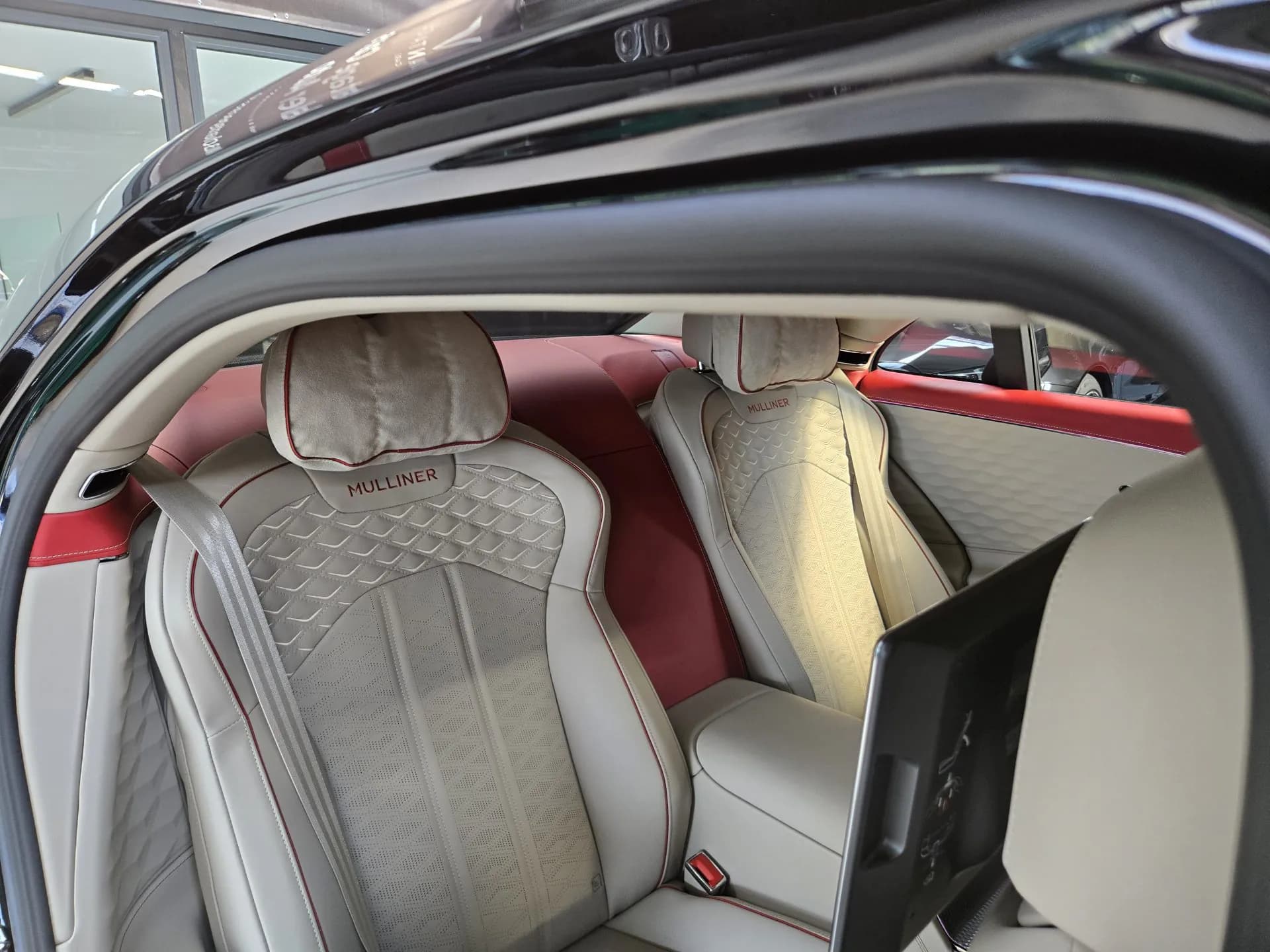 Bentley Flying Spur Mulliner — imaginea 13